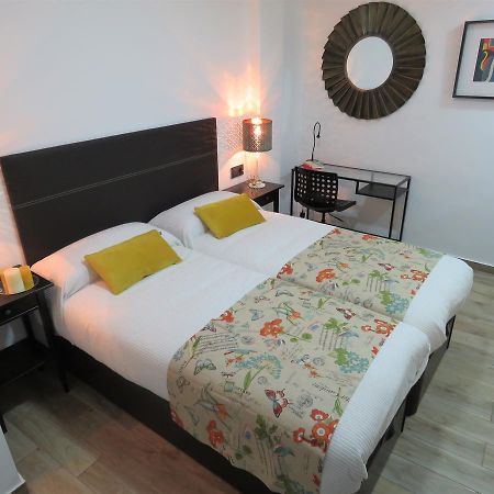 Living Sevilla Apartments Hercules Exteriér fotografie